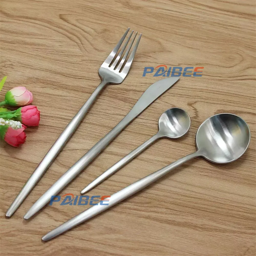 16 Piece Gift Box Packingstainless Steel Cutlery 18/10 Black Plated Flatware Shining Matt Black Cutlery