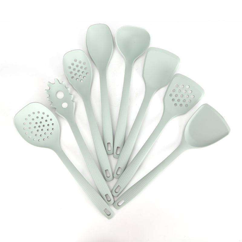 Why Choose a One-piece Seamless Silicone Utensil Set for Your Kitchen?