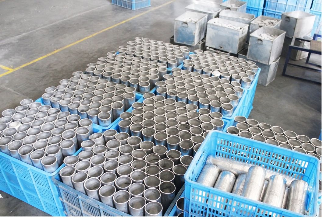 250ml Aluminum Cream Whipper with Three Nozzles Whipped Cream Dispenser