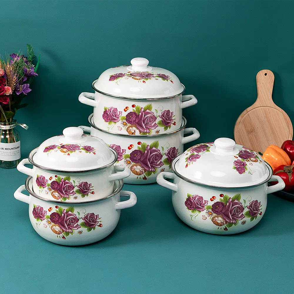 Best Selling Stock Cooking Kitchenware Design 18-26cm 5PCS Enamel Casserole Cooking Casserole Set