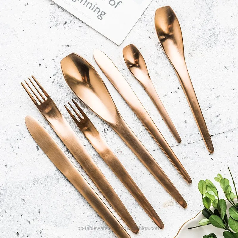 China Good Quality 304 Stainless Steel Gold Flatware Cutlery Sets