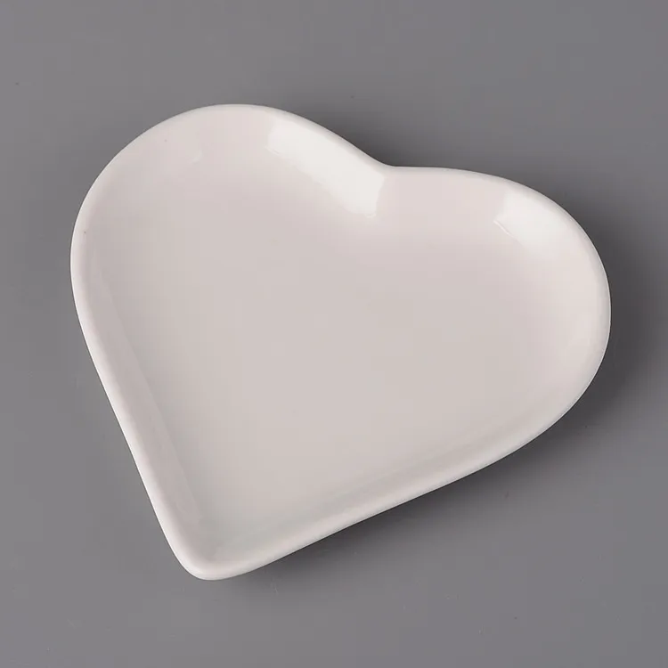 Custom and Luxury Ceramic Coffee Cups and Saucers