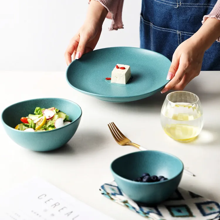 Customized Matte Green Dinner Ceramic Plate and Bowl Dinnerware Set