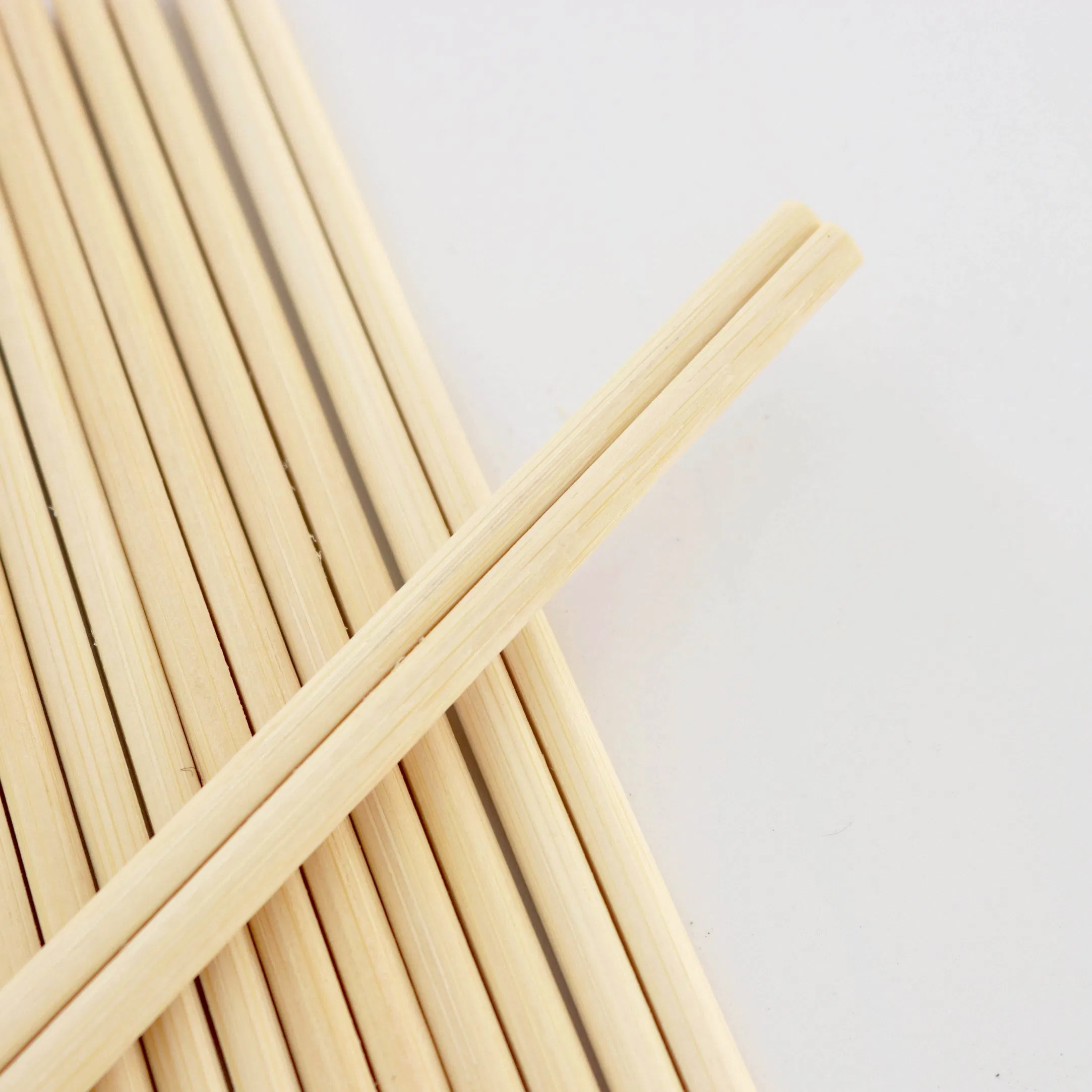 High Quality Disposable Mao Bamboo Tensoge Chopsticks with Half Open or Fully Closed Paper Sleeve