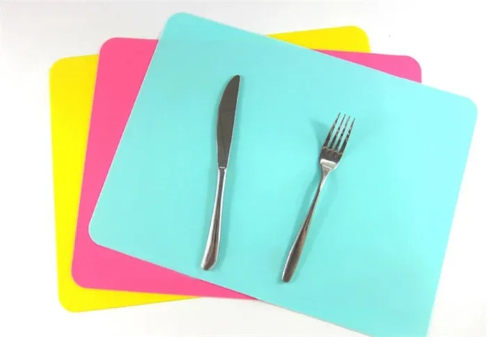Non-Slip Non-Toxic Waterproof Heat Resistant 100% Food Grade Silicone Dinning Mat