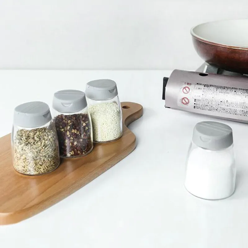 Salt and Pepper Shakers, Moisture-Proof Condiment Storage with 2 Different Hole Shapes on Top Esg11936