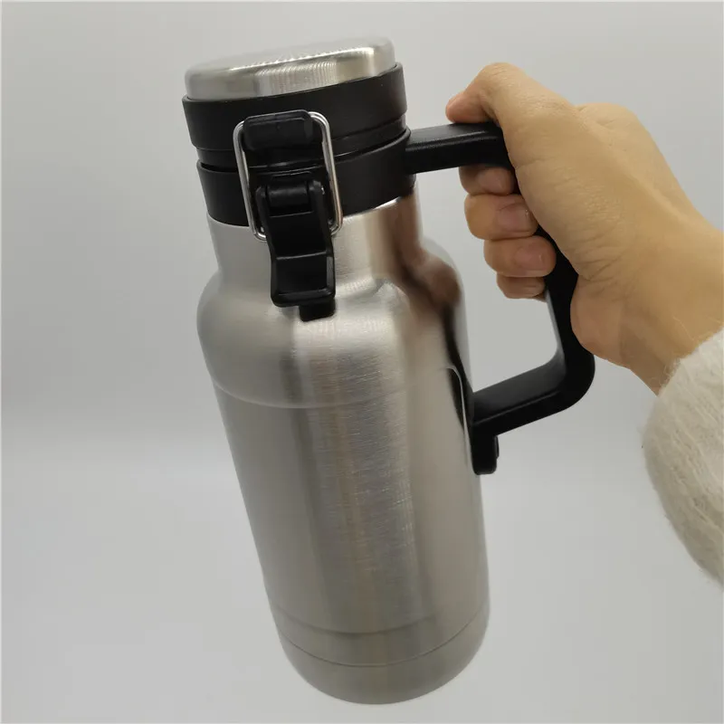 Stanley 32oz Stainless Steel Travel Beer Growler with Handle Thermal Flask